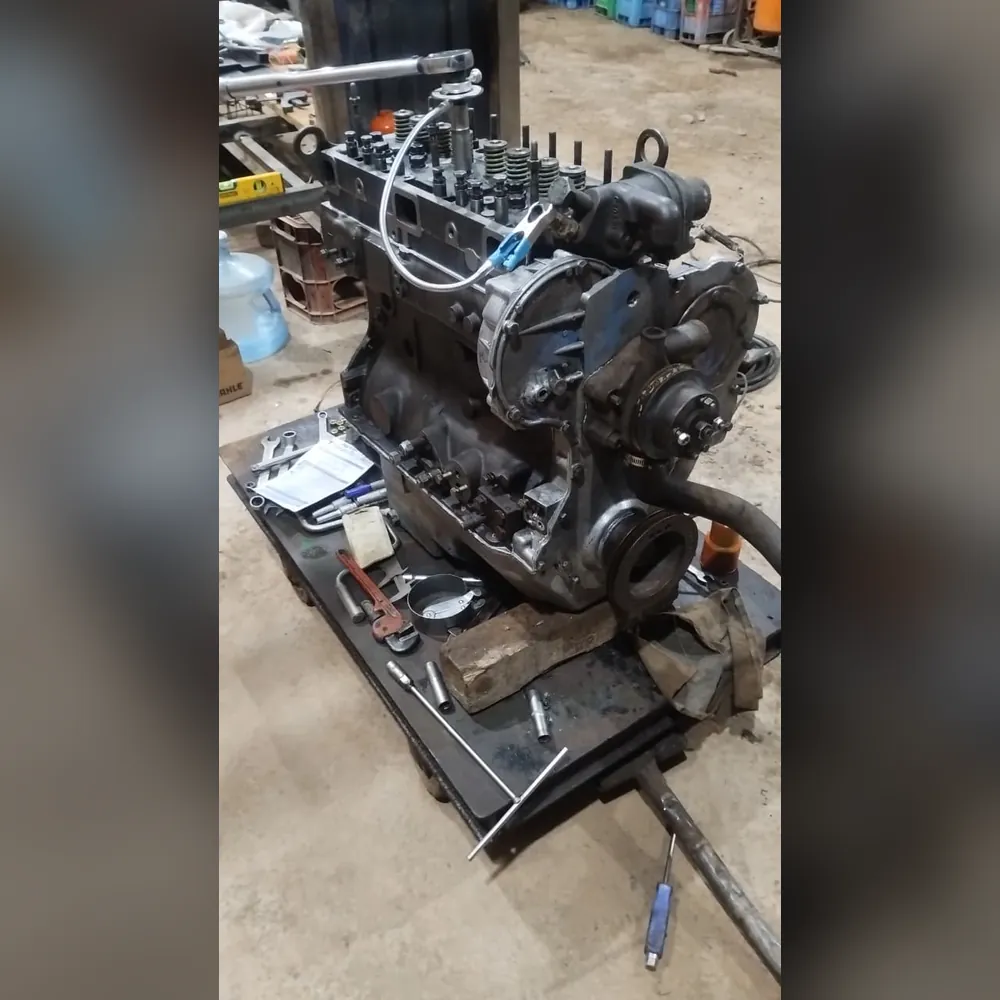 Motor Perkins 4 cilindros